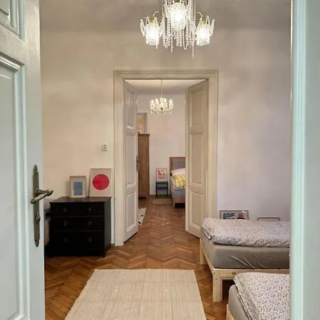 Big Old Town Special Apartment Bratislava