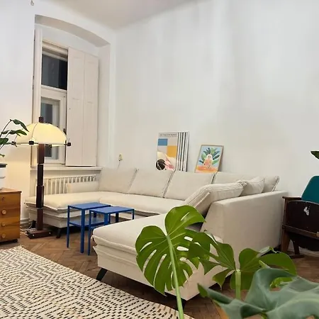 Apartment Big Old Town Special